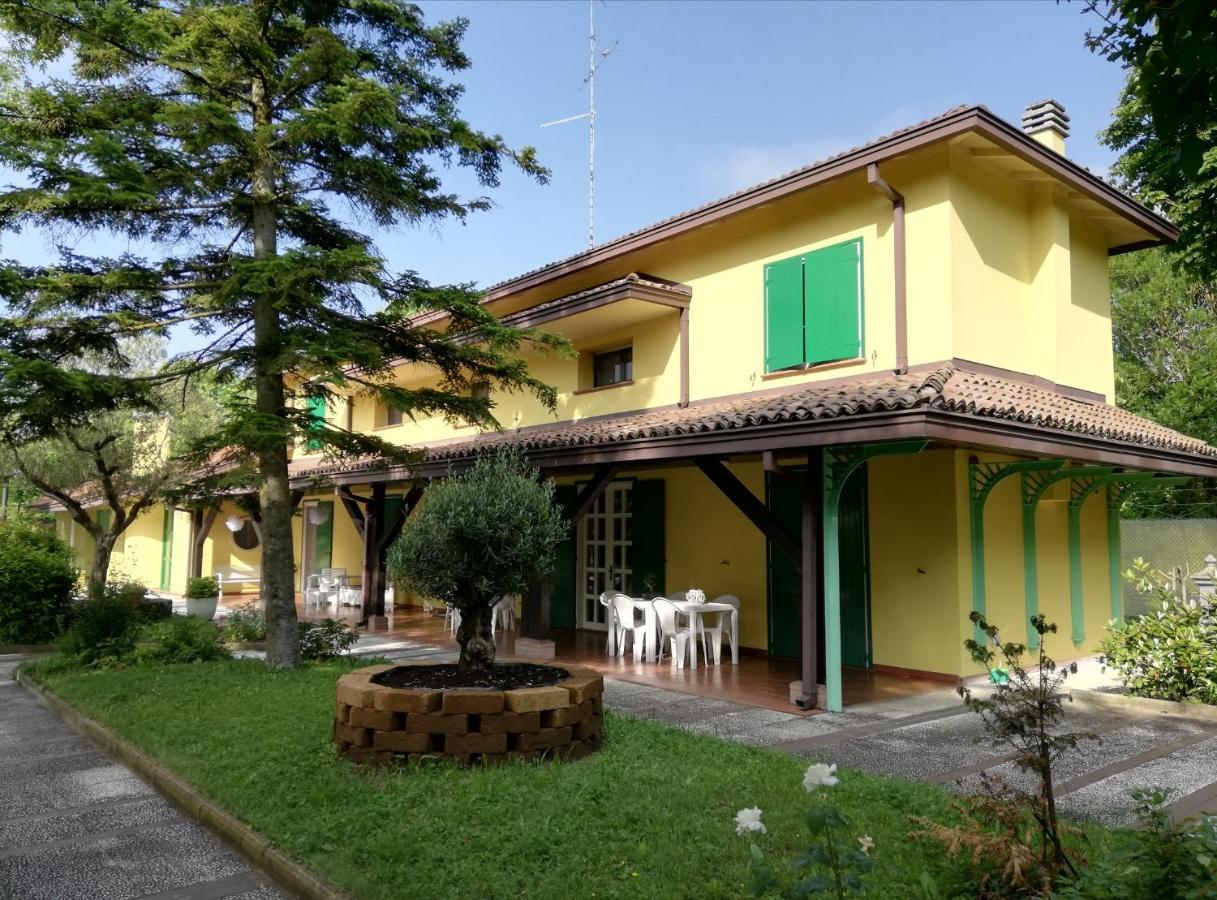 B&B Villa Dei Cigni Reali 카르피 외부 사진